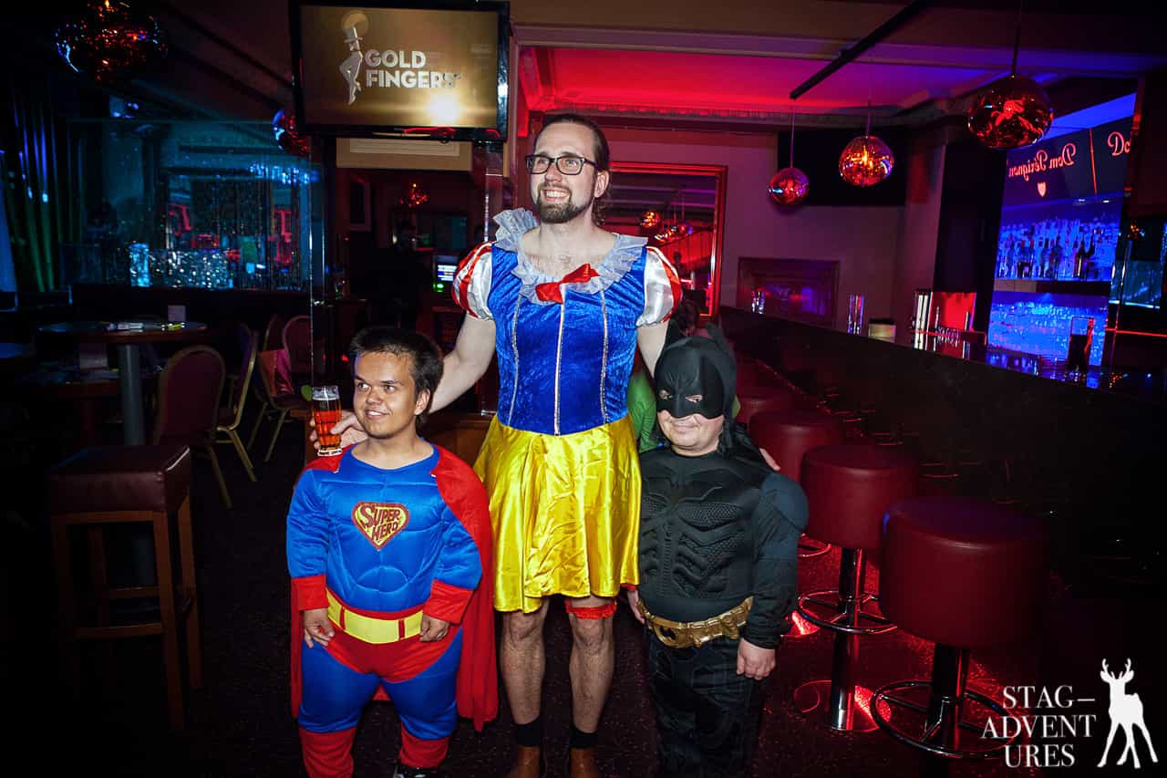 Best porno - Midget among dwarfs Lisa ann mother porn